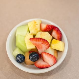 Fresh Seasonal Fruit Cups (Six Pack)